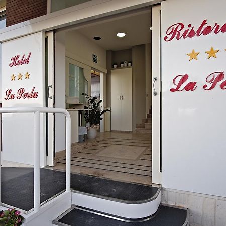 Hotel La Perla Cupra Marittima Luaran gambar