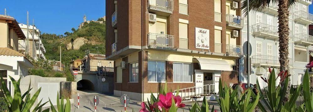 Hotel La Perla Cupra Marittima Luaran gambar