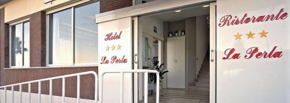 Hotel La Perla Cupra Marittima Luaran gambar