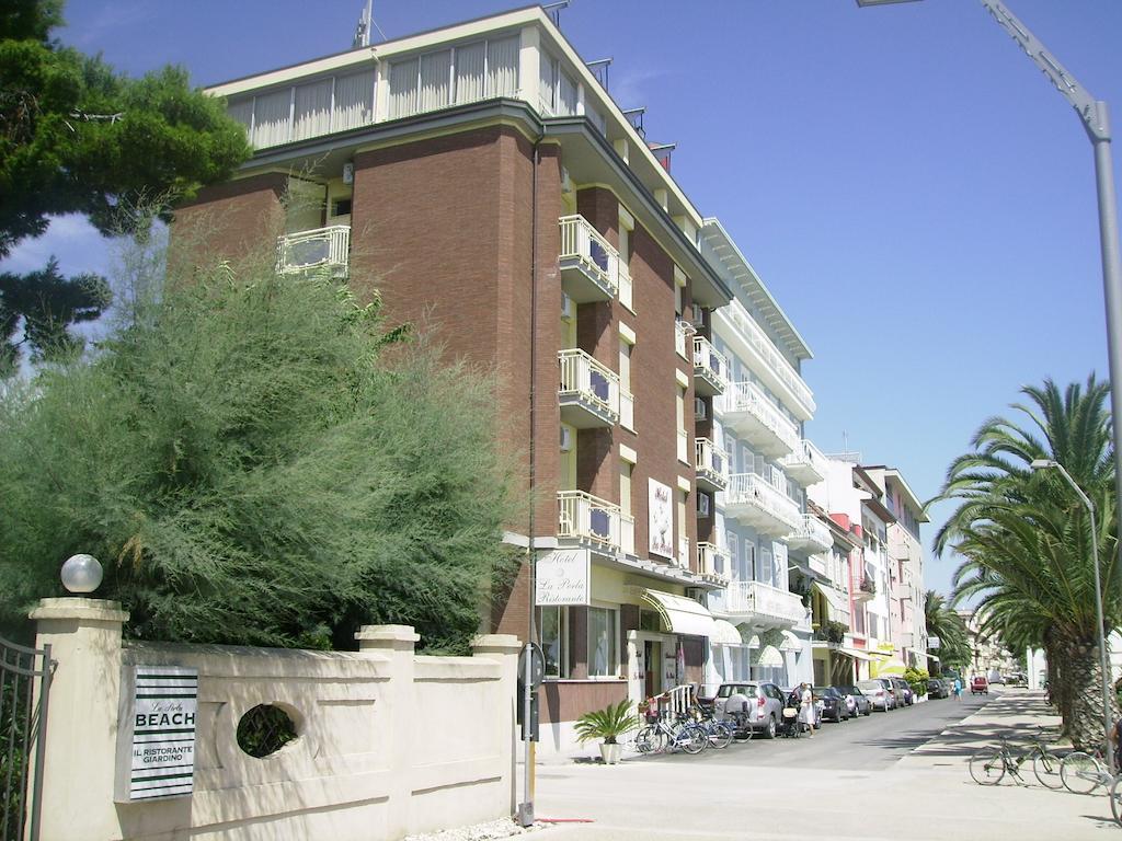 Hotel La Perla Cupra Marittima Luaran gambar